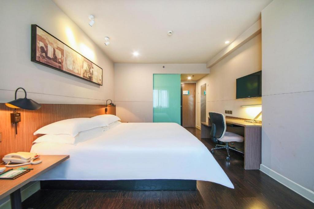 Jinjiang Inn Select Wuhan Xinhua Road Xiehe Hospital Zewnętrze zdjęcie